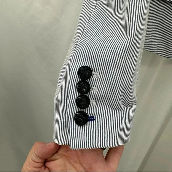 Express Womens Striped Jacket Blazer 0 Blue White Faux Pockets Collared Unlined - Picture 6 of 13